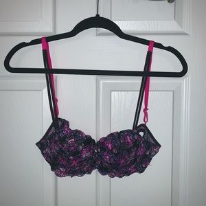 Pink, 34A push-up bra.